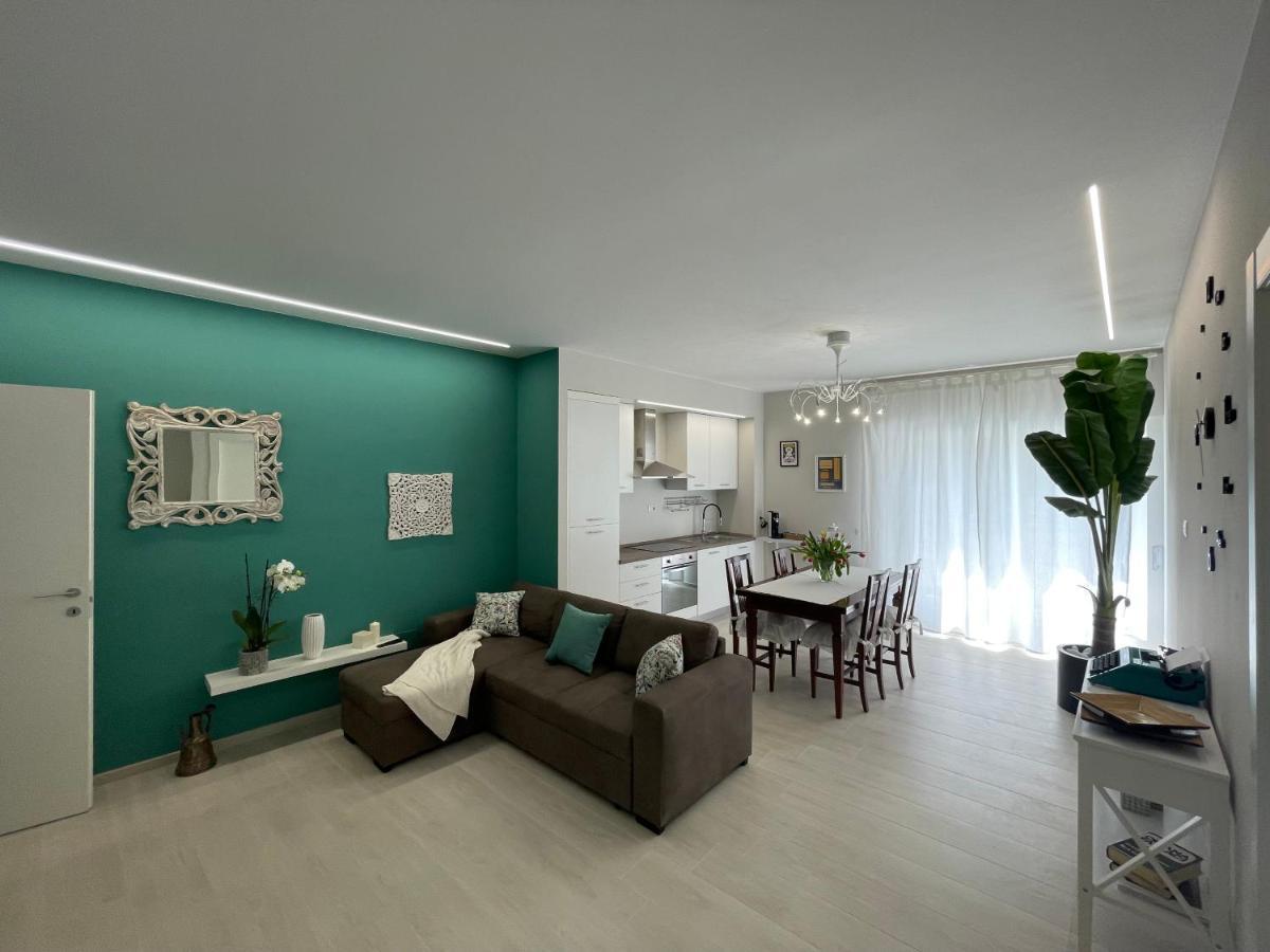 Otium Rooms / Camere E Appartamenti Morrovalle Exterior photo